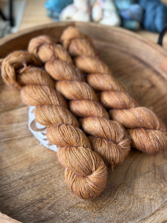 Merino Linen Singles Dyed - Honey Gold