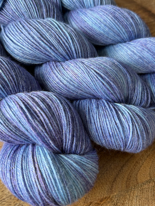 Lotus Fingering - ‘Violetta’