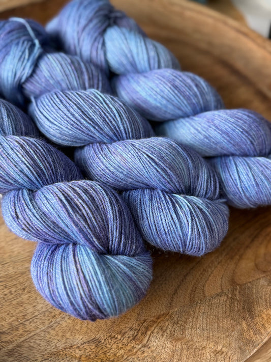 Lotus Fingering - ‘Violetta’